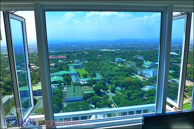 CONDO UNIT FOR SALE UP-DILIMAN AREA (Code: CD-8000)