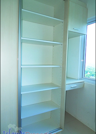 CONDO UNIT FOR SALE UP-DILIMAN AREA (Code: CD-8000)