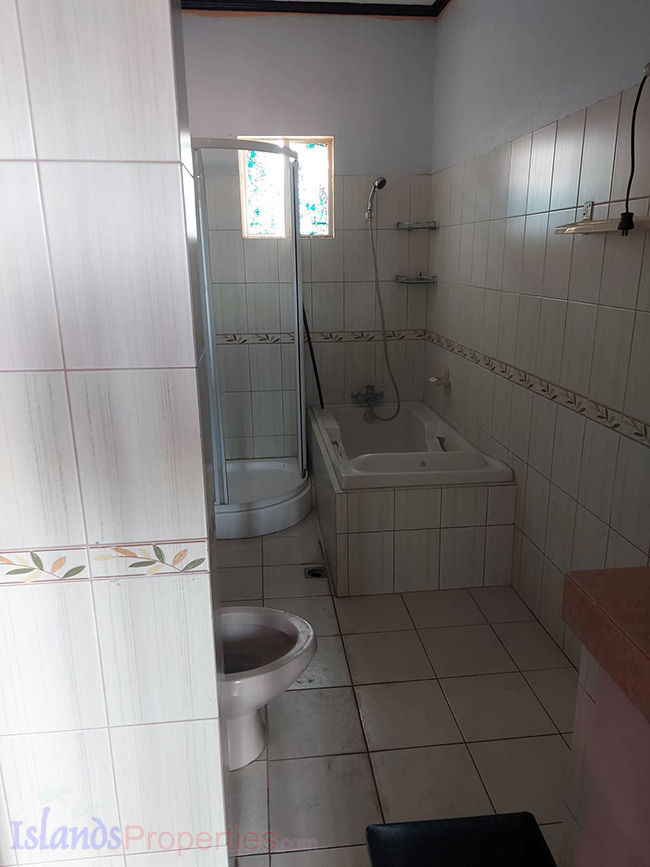 House and Lot with Pool(Code: RH-6490) Upstairs bathroom Shower and bathtub