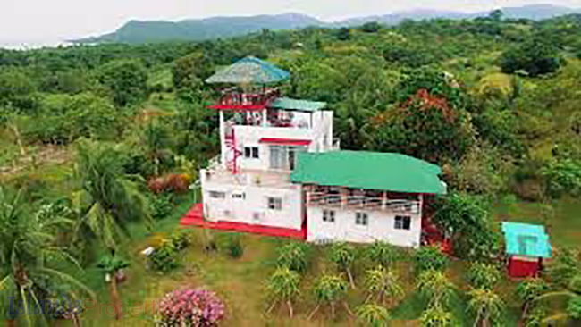 Ocean View Farm Palawan with stunning panoramic views of the Sulu Sea and the central mountain ranges, is located 35km south of Puerto Princesa City, Palawan Philippines in Barangay Mangingisda.