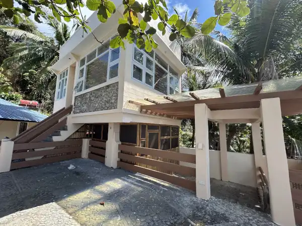 Rare Opportunity: Luxury Beach House for Sale (BF-7222)